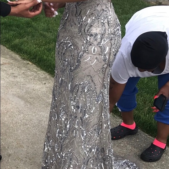 Prom Dress For Sale ! - Picture 2 of 2